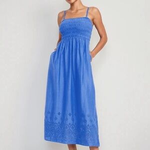 Old navy NWT Blue eyelet maxi dress
